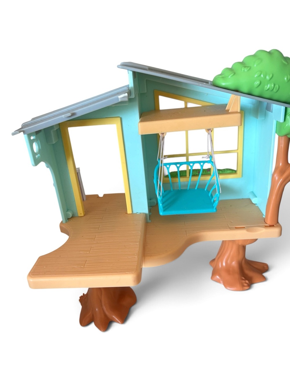 Honey Bee Acres Treetop Hideaway Playhouse - Picture 3 of 3